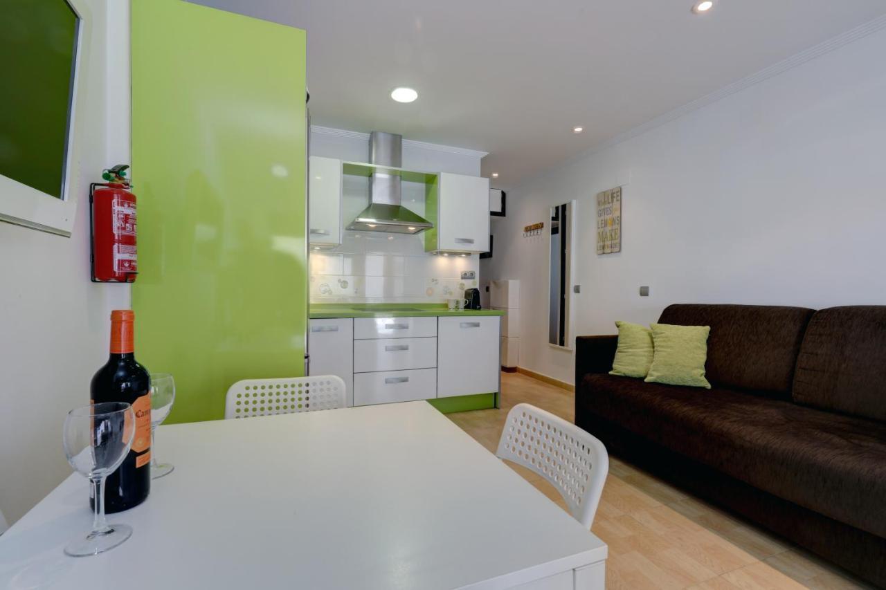 071 - Beachside Studio Perfect For A Family Getaway Apartment ตอร์เรโมลิโนส ภายนอก รูปภาพ