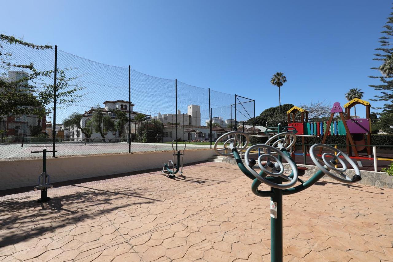 071 - Beachside Studio Perfect For A Family Getaway Apartment ตอร์เรโมลิโนส ภายนอก รูปภาพ