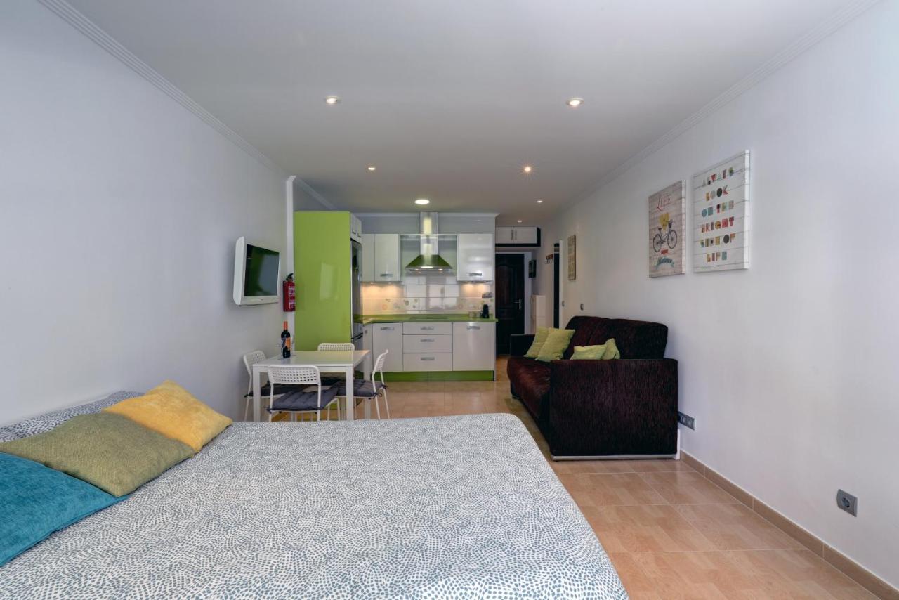 071 - Beachside Studio Perfect For A Family Getaway Apartment ตอร์เรโมลิโนส ภายนอก รูปภาพ