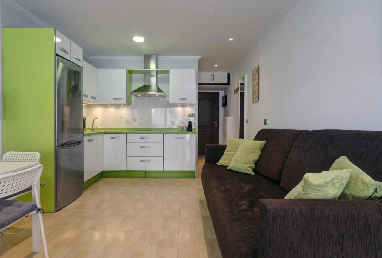 071 - Beachside Studio Perfect For A Family Getaway Apartment ตอร์เรโมลิโนส ภายนอก รูปภาพ